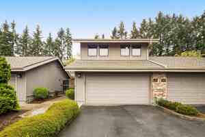 featured image of 14226 Ne 2nd Pl #65