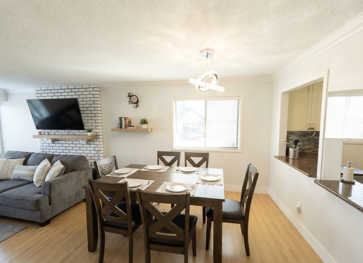 133A St - Photo 6 of 8