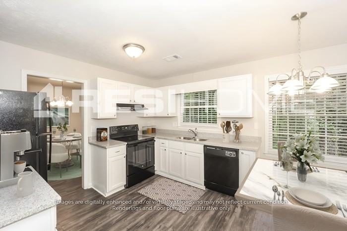 1923 Lisa Ln - Photo 3 of 21