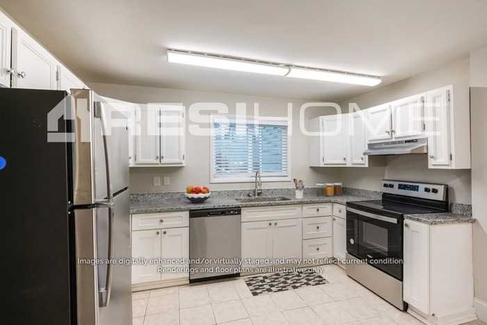 428 Raintree Pl - Photo 3 of 19