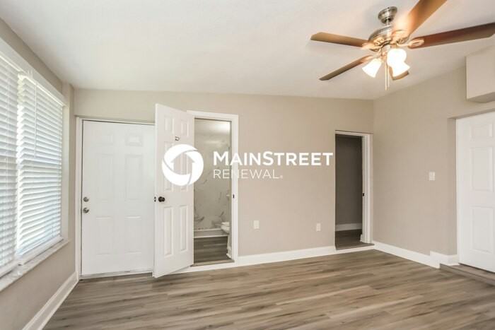 311 E Baffin Dr - Photo 7 of 16