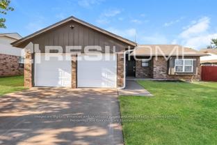 1701 Se 5th St - Photo 1 of 1