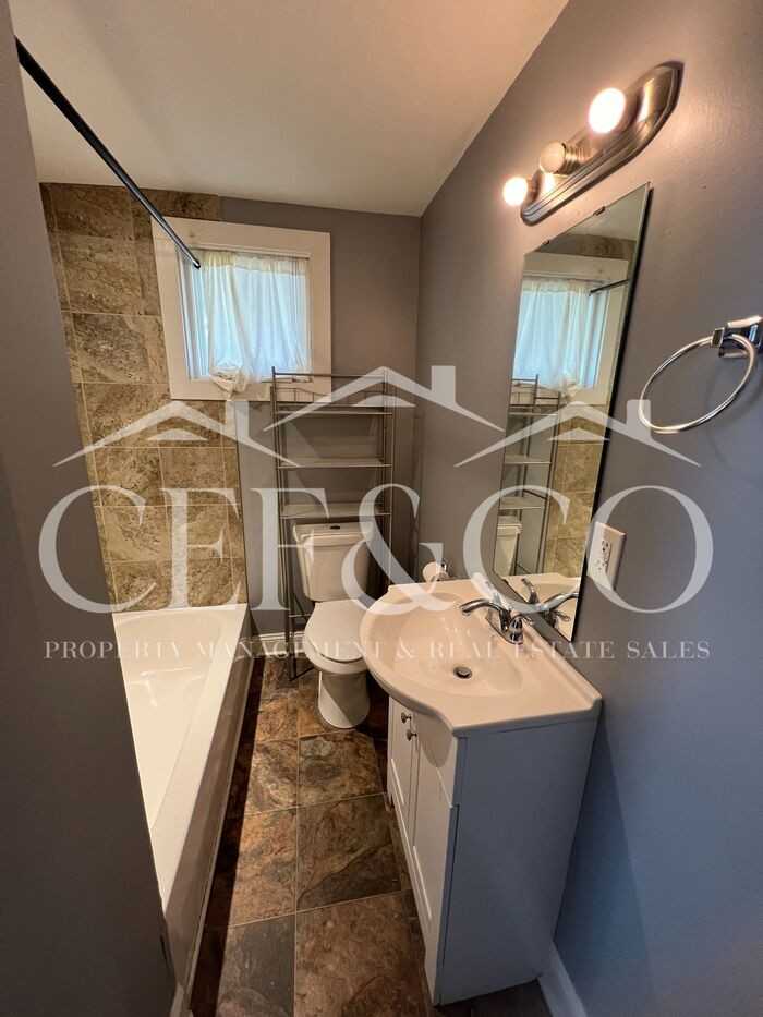 162 Garrett St #1 - Photo 6 of 7