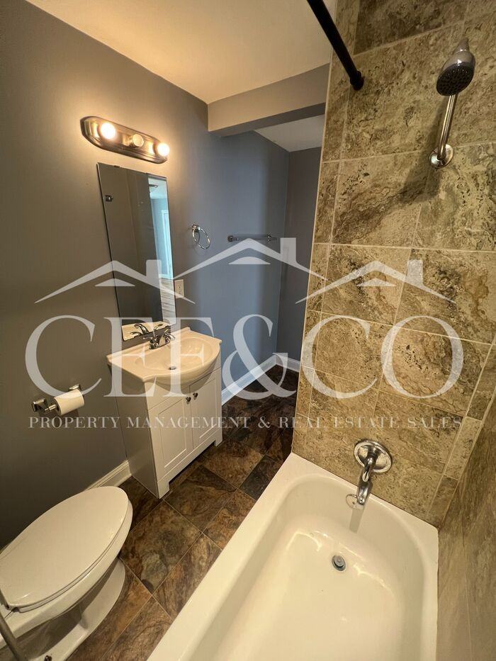 162 Garrett St #1 - Photo 7 of 7