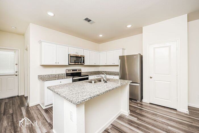 6638 Charleston Dr #6638CD - Photo 4 of 17