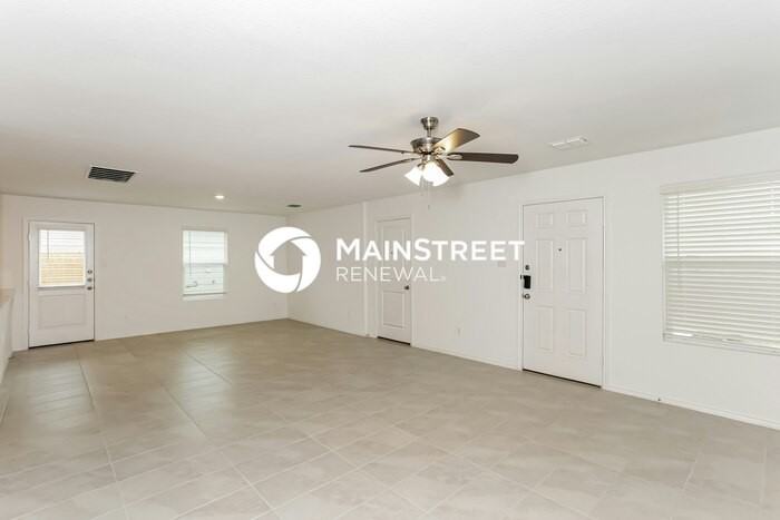 2318 Great Belt Blvd - Photo 3 of 16