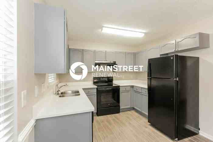 2217 Genesis Dr - Photo 7 of 15