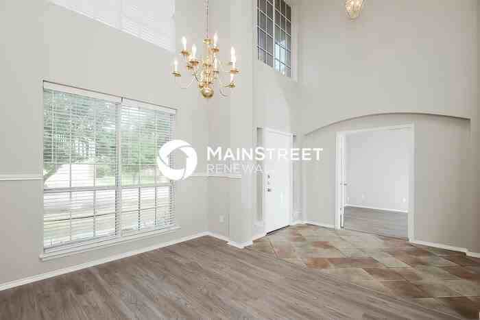 3 Saddlewood Ct - Photo 7 of 17
