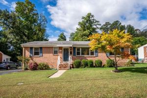 featured image of 607 Old Town Dr