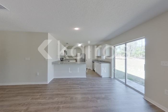 11146 N G Martinelli Blvd - Photo 5 of 27