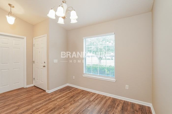 3027 Zeyno Dr - Photo 5 of 20