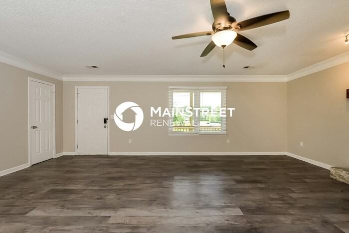 60 Oak Hill Ct - Photo 2 of 16