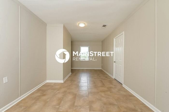 60 Oak Hill Ct - Photo 6 of 16