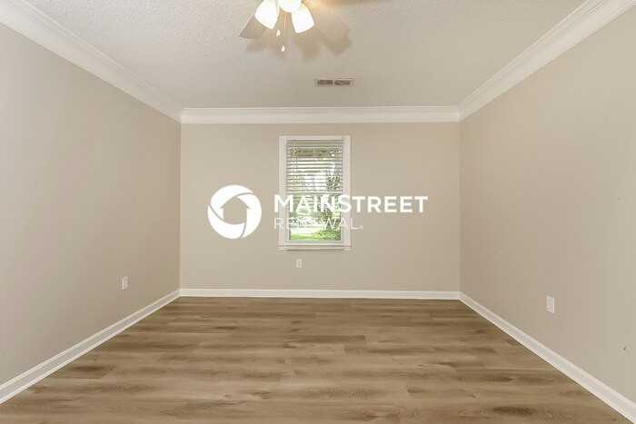 60 Oak Hill Ct - Photo 7 of 16