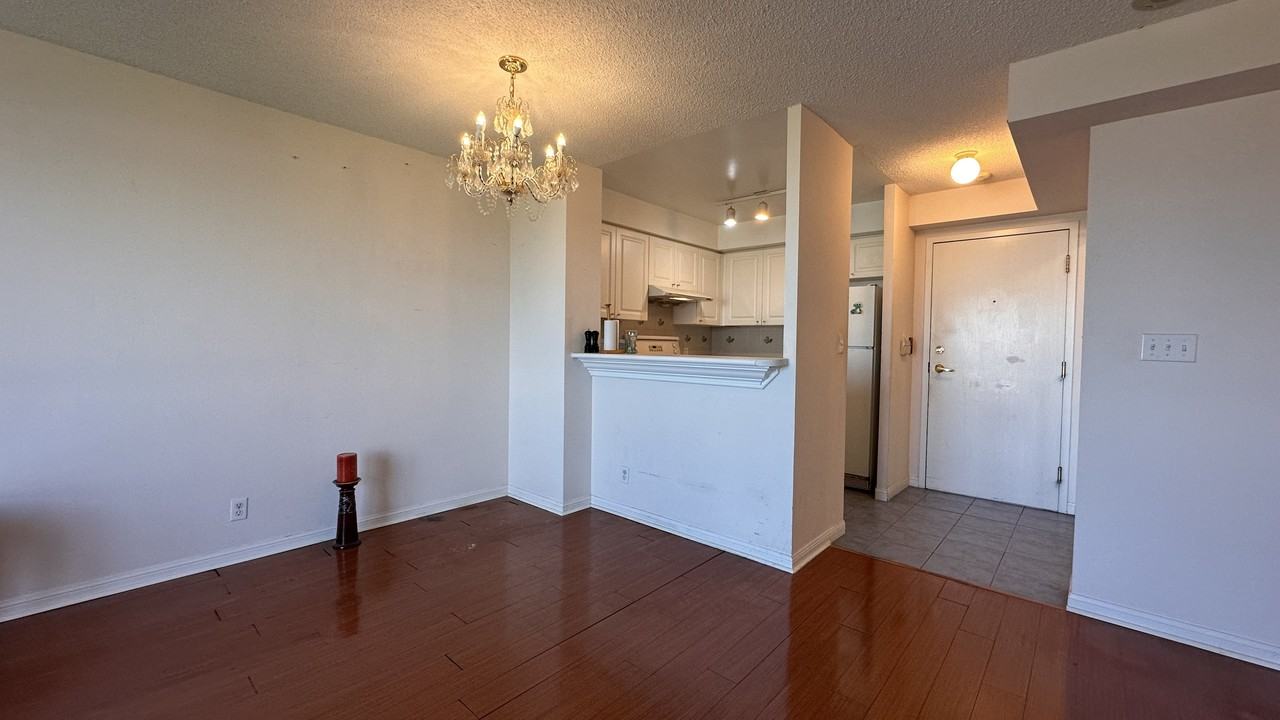 11 Lee Centre Drive - Photo 6 of 15