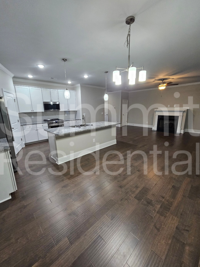 6027 Villa Ford Ln - Photo 6 of 43