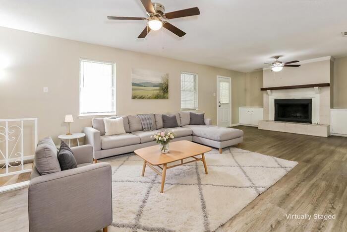 12710 Pleasant View Dr - Photo 7 of 20