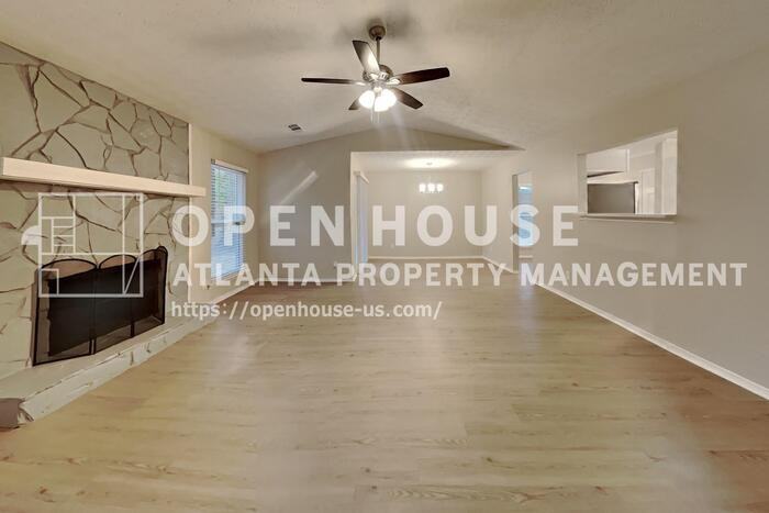 1174 Winterberry Ct - Photo 5 of 20