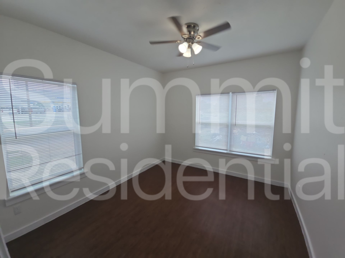 Park Place Cir #A1 - Photo 7 of 13