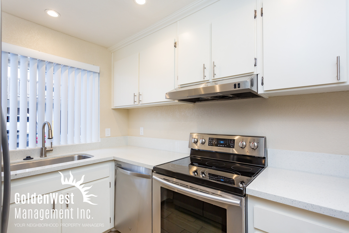 1950 Arnold Way #08 - Photo 2 of 13