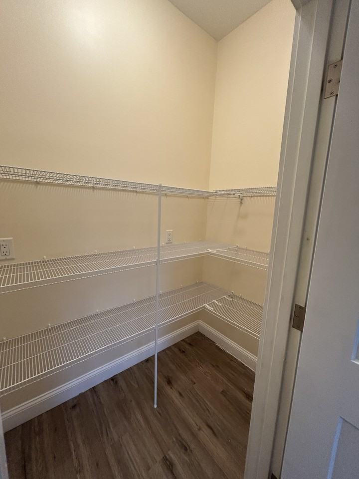 77 Chestnut St #2 - Photo 5 of 19