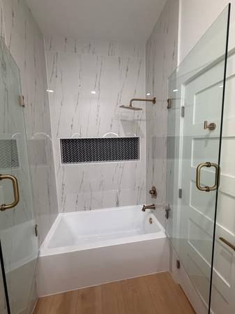 1815 G St #A - Photo 2 of 8