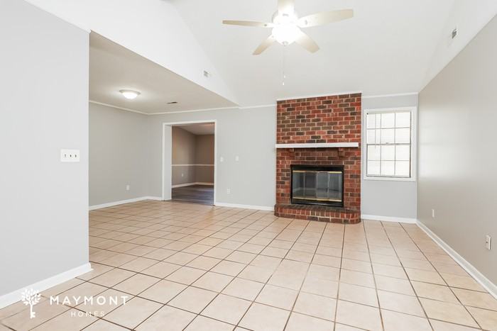 104 Sally Ln - Photo 5 of 15