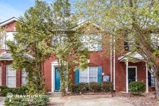 5871 Strathmoor Manor Cir - Photo 1 of 1