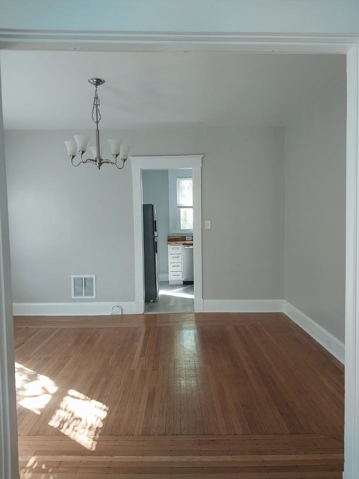 649 Glenwood Ave #0 - Photo 7 of 24