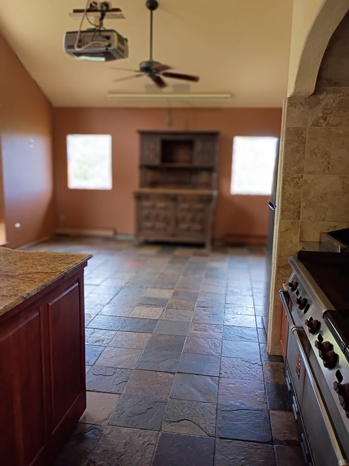 1405 Forest Rd #NA - Photo 2 of 19