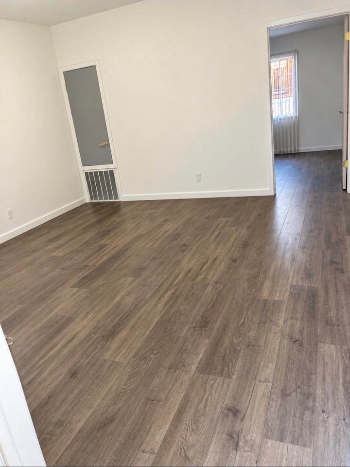 225 E Taylor St #6 - Photo 7 of 21