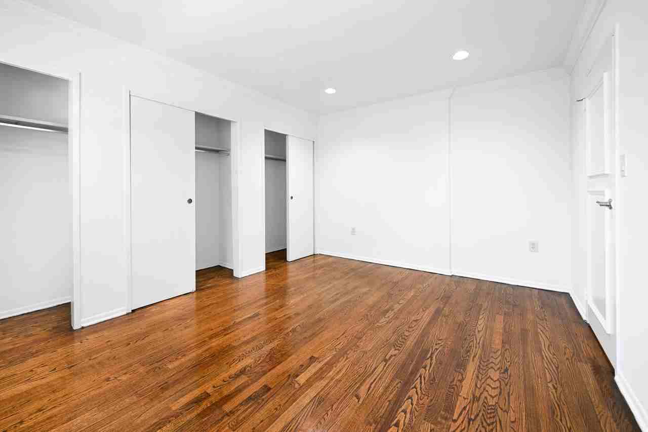 12 Brookside Ave #16 - Photo 3 of 6