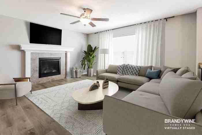 1009 Woodland Dr - Photo 2 of 33