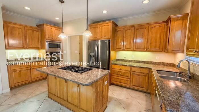3 Chenay Dr - Photo 6 of 30