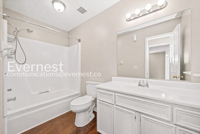 1301 Neelys Bend Rd - Photo 5 of 18