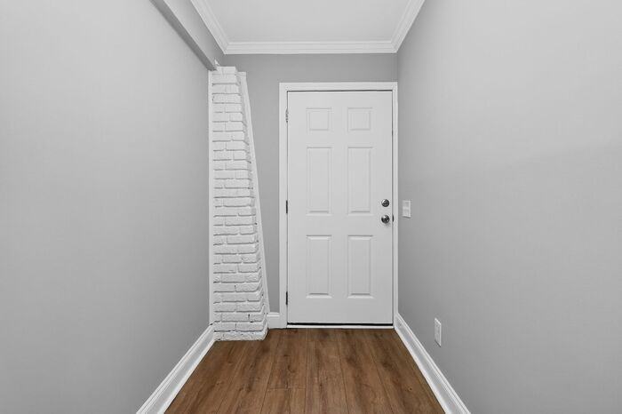 2233 Highland St - Photo 6 of 29