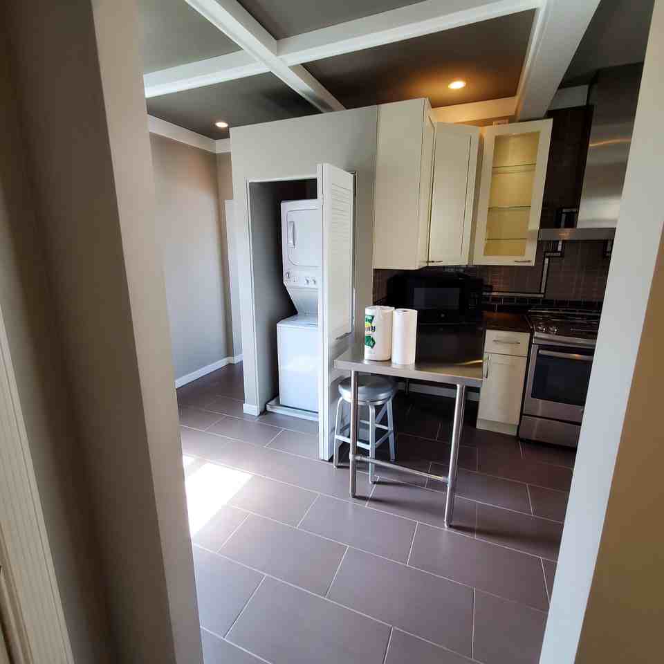 4704 N Kennicott Ave #2 - Photo 7 of 26