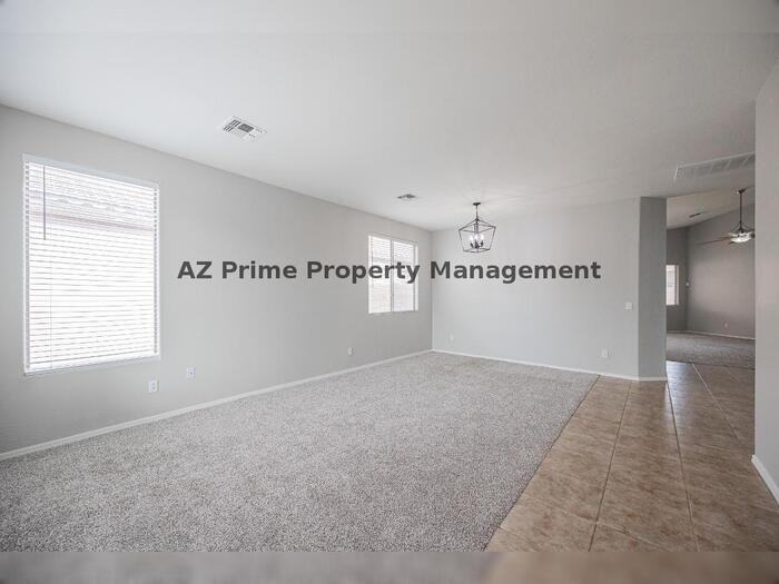 16874 W Tonbridge St - Photo 4 of 33