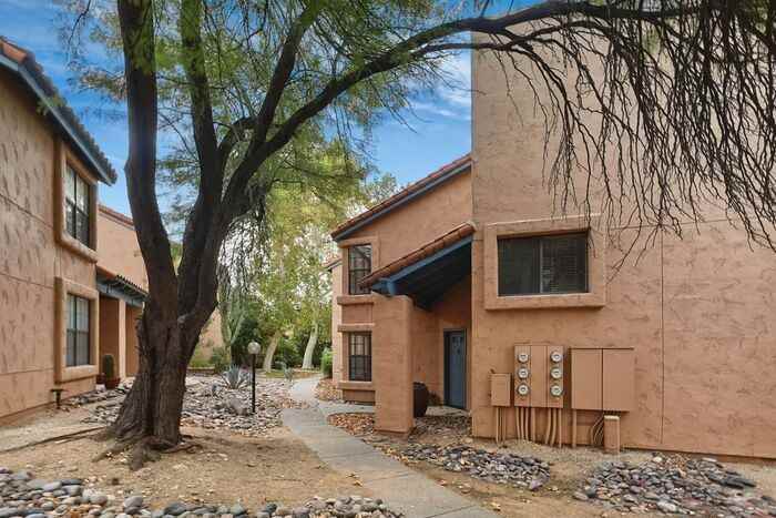 5491 North Vía Del Arbolito - Photo 2 of 45