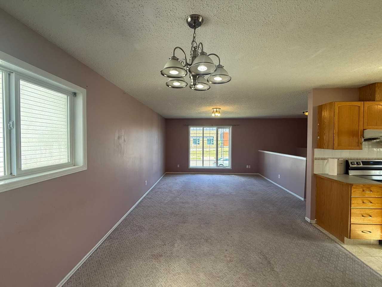 183 Taravista Dr Ne - Photo 5 of 33
