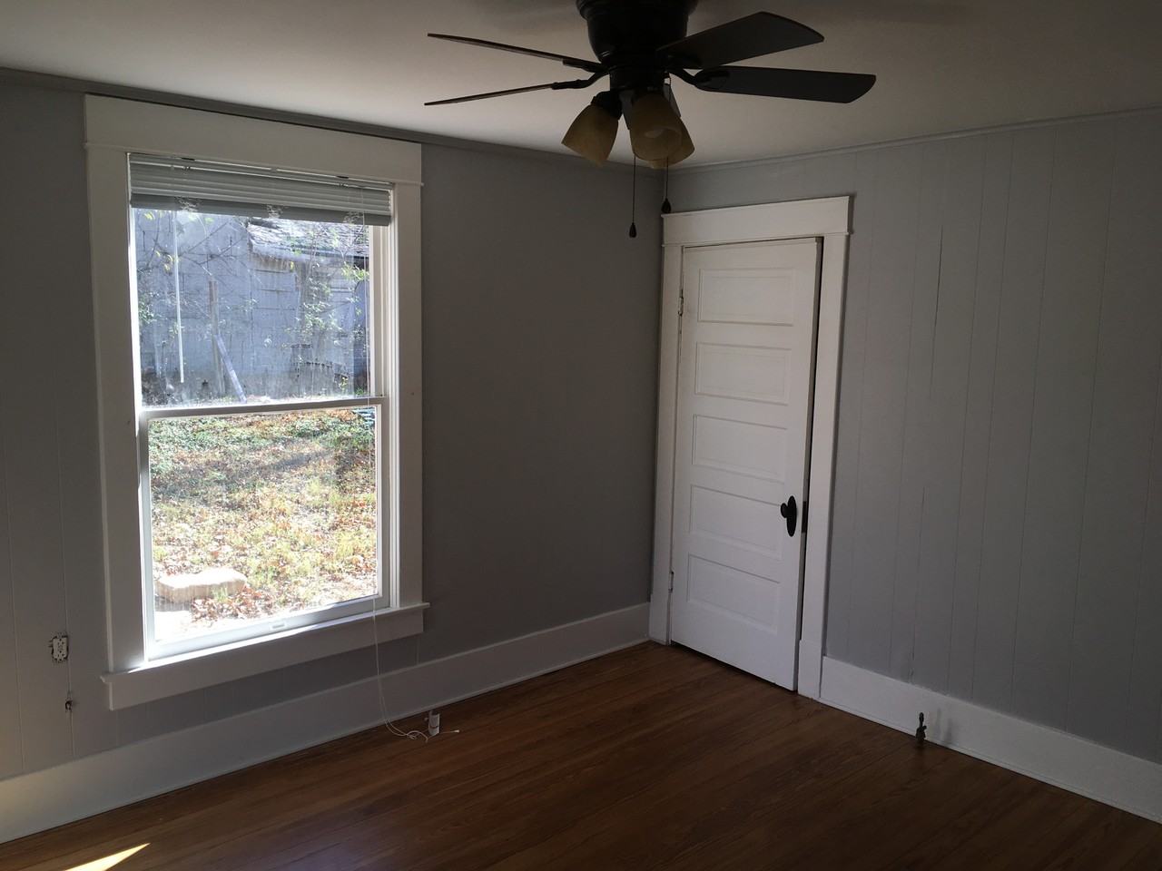216 E 2nd St #NA - Photo 6 of 17