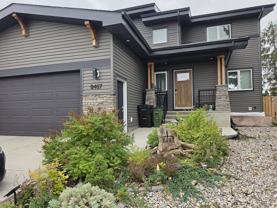 8407 27 Ave Nw - Photo 1 of 1