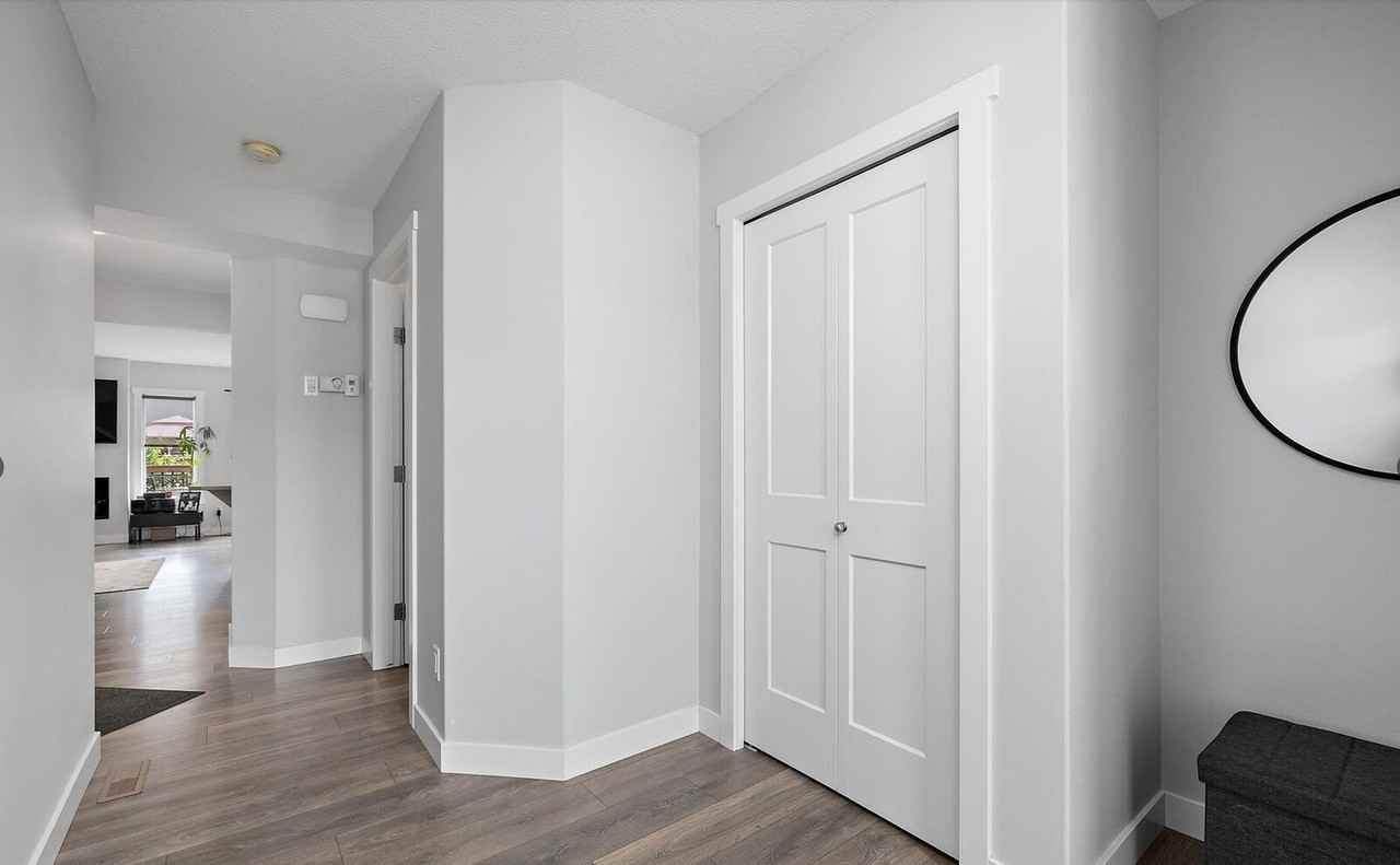 20 Prairie Gate - Photo 2 of 21