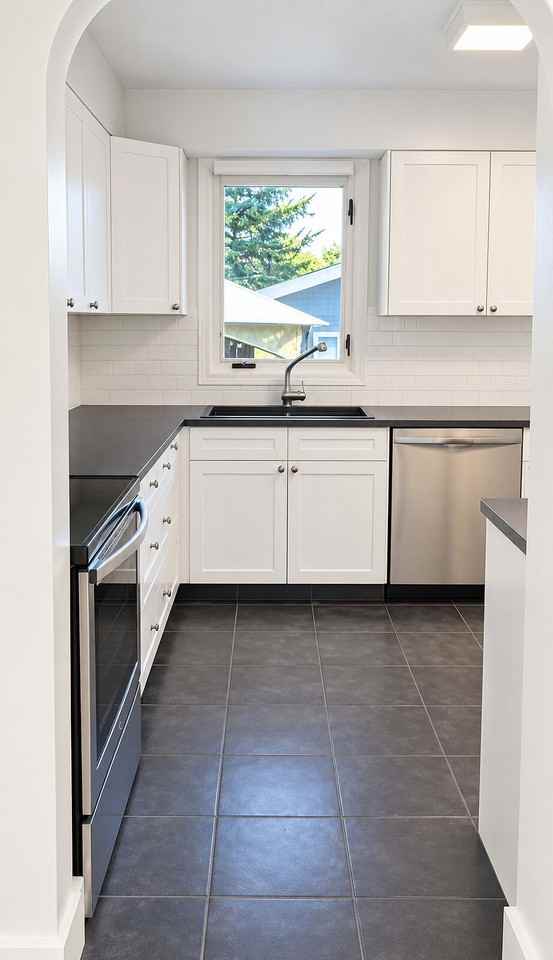 412 Tavender Rd Nw - Photo 5 of 13