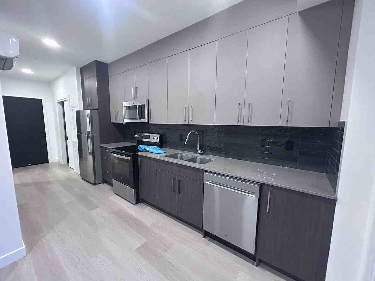 205 Hartell Way Se - Photo 2 of 18