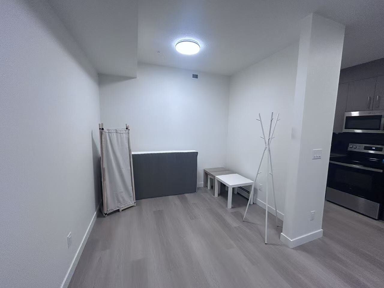 205 Hartell Way Se - Photo 5 of 18