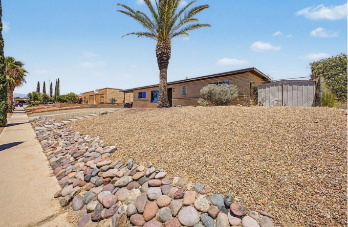 3249 S Serena Cir #NA - Photo 2 of 26