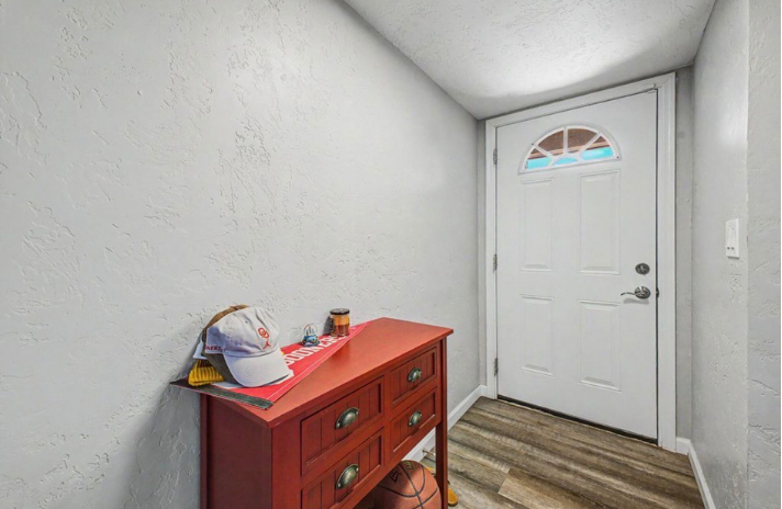 3249 S Serena Cir #NA - Photo 4 of 26