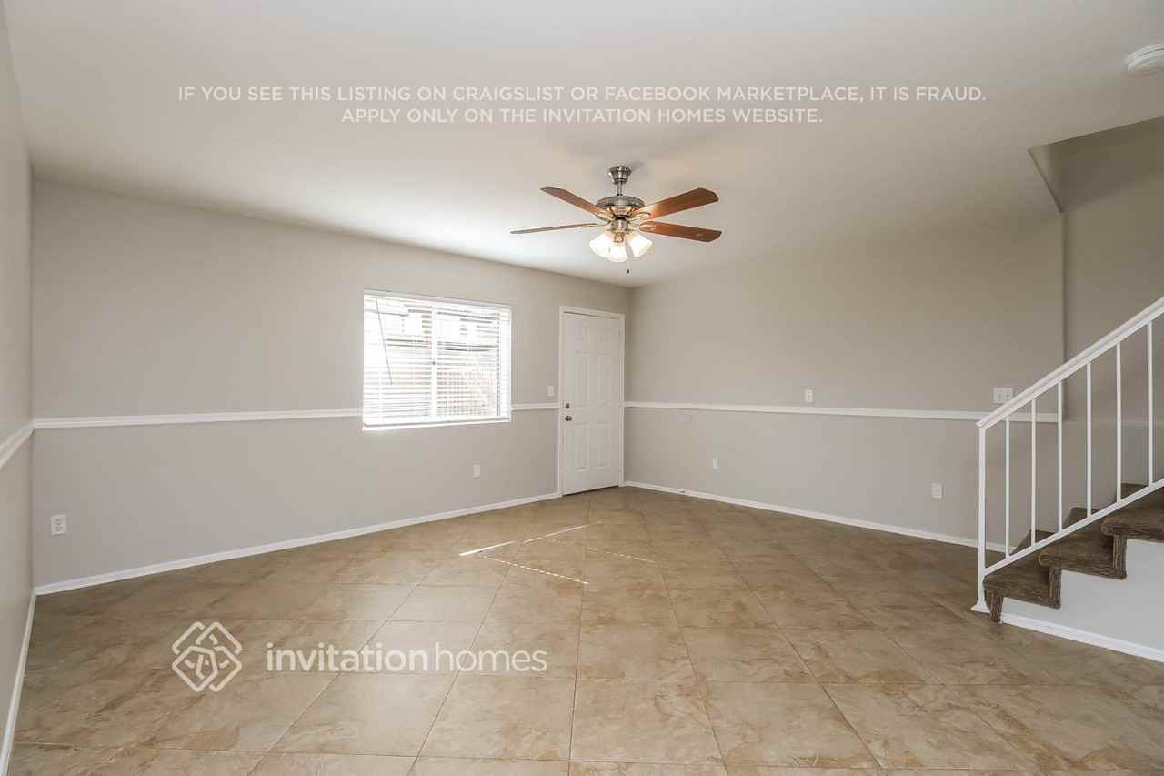 4645 E Towne Ln - Photo 2 of 16