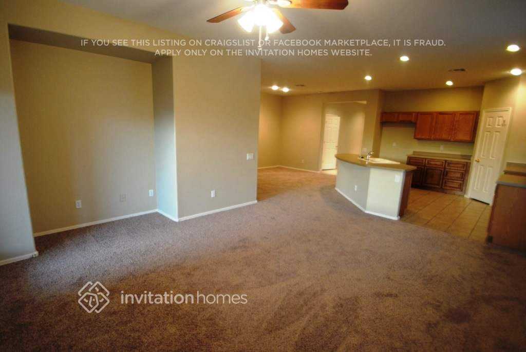 613 S 115th Dr - Photo 5 of 15